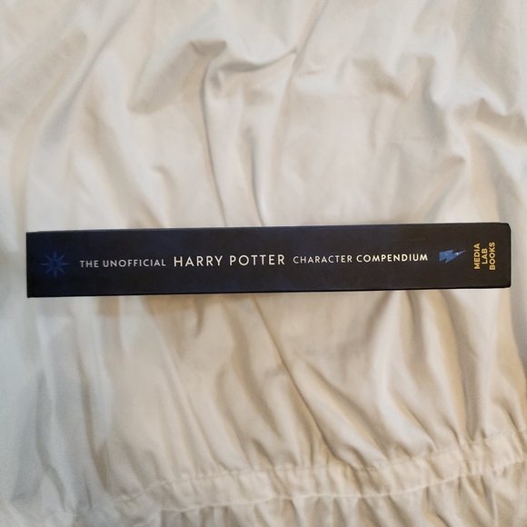 Harry Potter Character Compendium Book Exclusive Edition- Hardcover - Picture 3 of 7